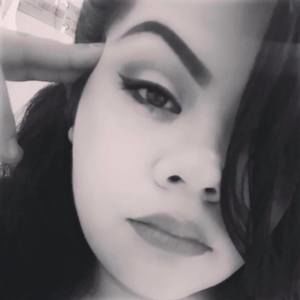 Meet your Posher, Eliana