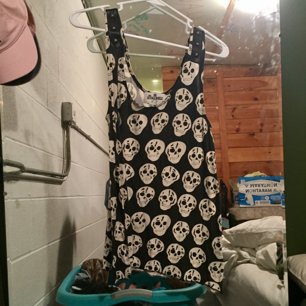 Skull tank top