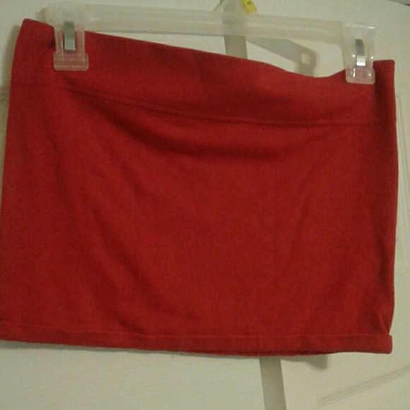 Red Strapless Top - Picture 2 of 2