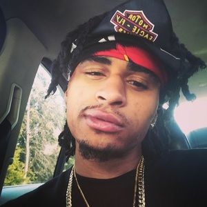 Meet your Posher, Boniface