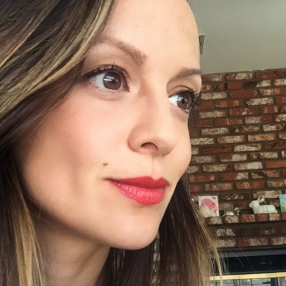 Meet your Posher, Leslie