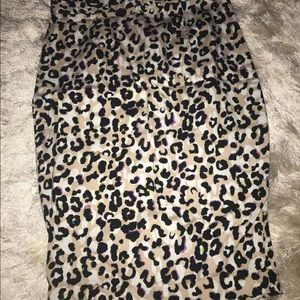 Leopard print bodycon skirt