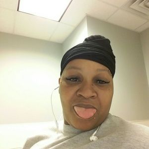 Meet your Posher, Ivory