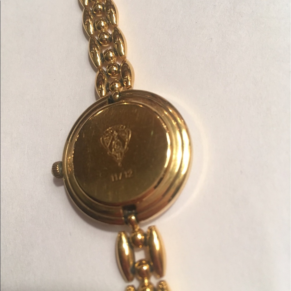 Vintage Gucci watch with adjustable bezels - Picture 3 of 4