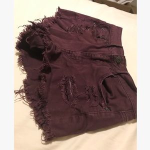 AE high-waist burgundy shorts