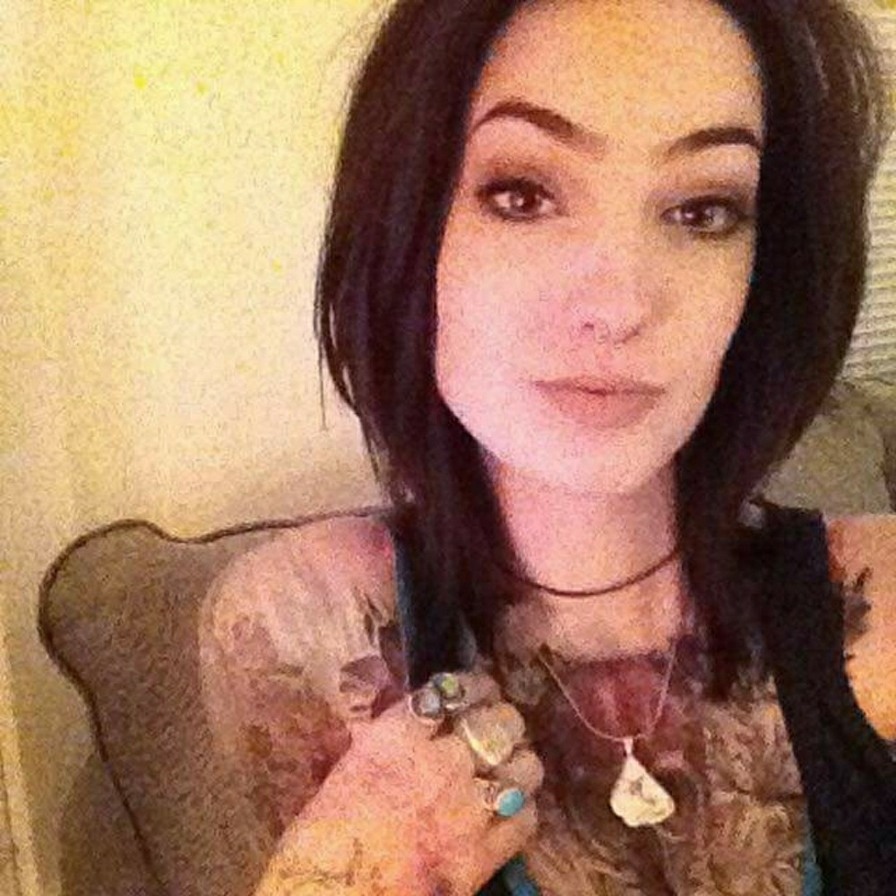 Meet your Posher, Aimee