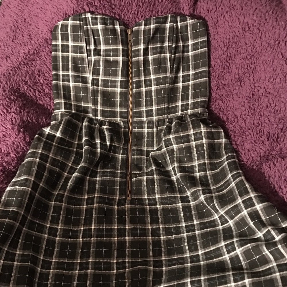 Black plaid strapless dress