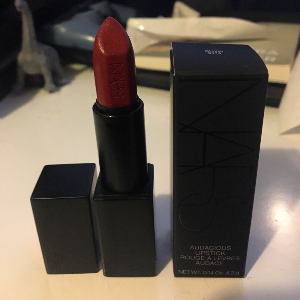 NARS Audacious lipstick in "Olivia"