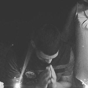 Meet your Posher, Manuel