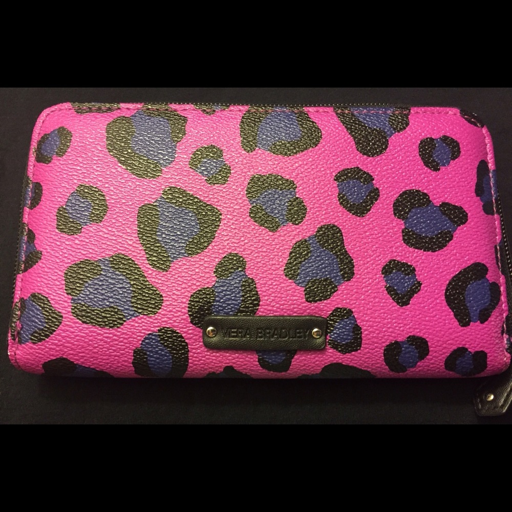 Authentic Vera Bradley pink Cheetah Print Wallet.