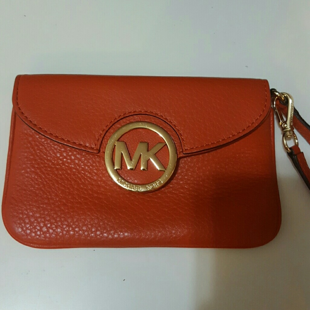 MK Michael Kors 'burnt orange' wristlet