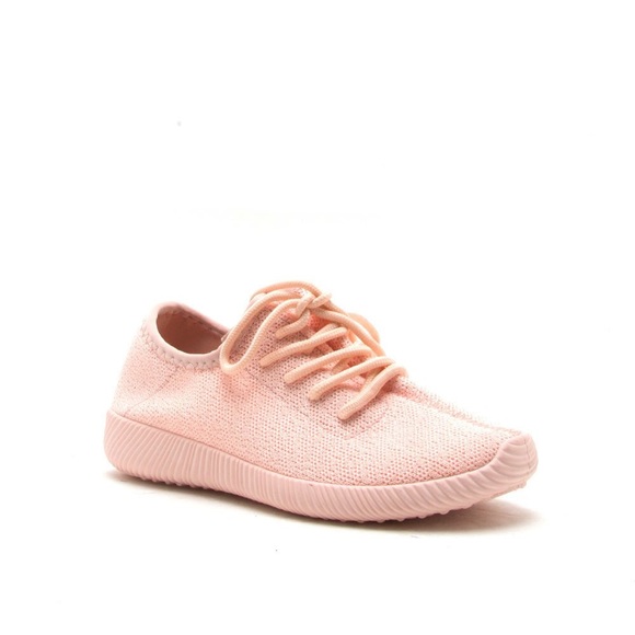 Pink flyknit sneaker shoes - Picture 4 of 6