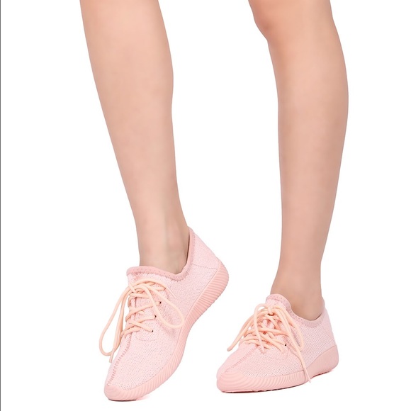 Pink flyknit sneaker shoes - Picture 6 of 6