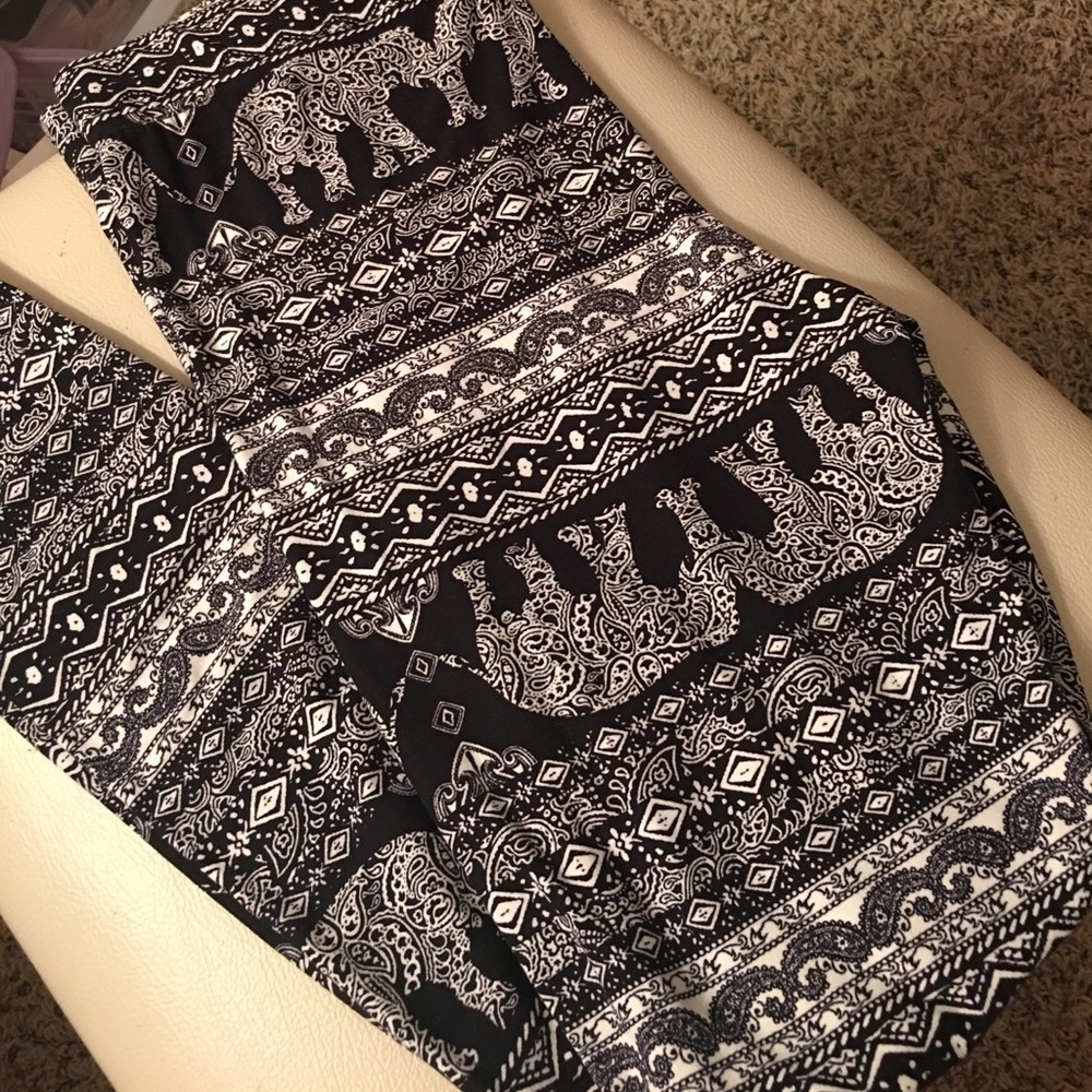 Elephant tribal print leggings