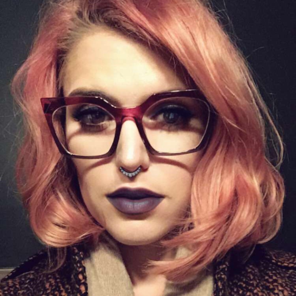 Meet your Posher, Shannon