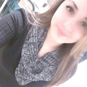 Meet your Posher, Aushanty