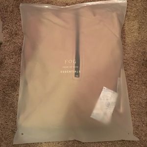 Fear of God (FOG) Essentials Half Zip pullover