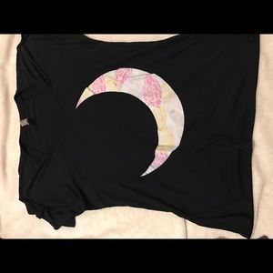 Gamma Phi Beta black t shirt