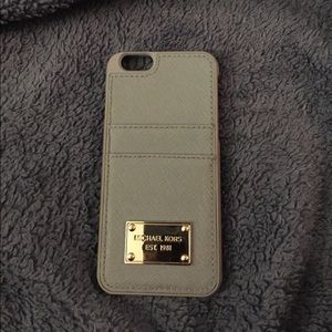 iPhone 6 Michael Kors case with credit card slots