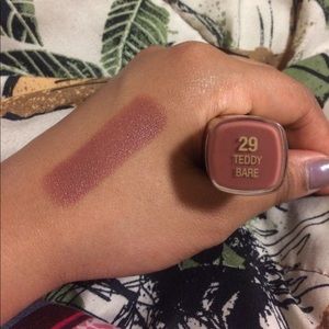 Milani lipstick