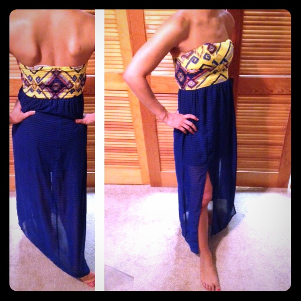 🆕 Yellow and Blue Multicolored Maxi Dress 🆕