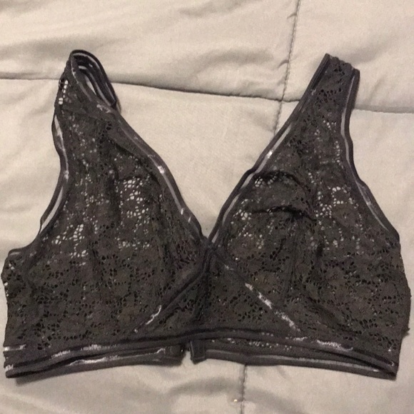|Victoria’s Secret Bralette & Backless Panty - Picture 2 of 4