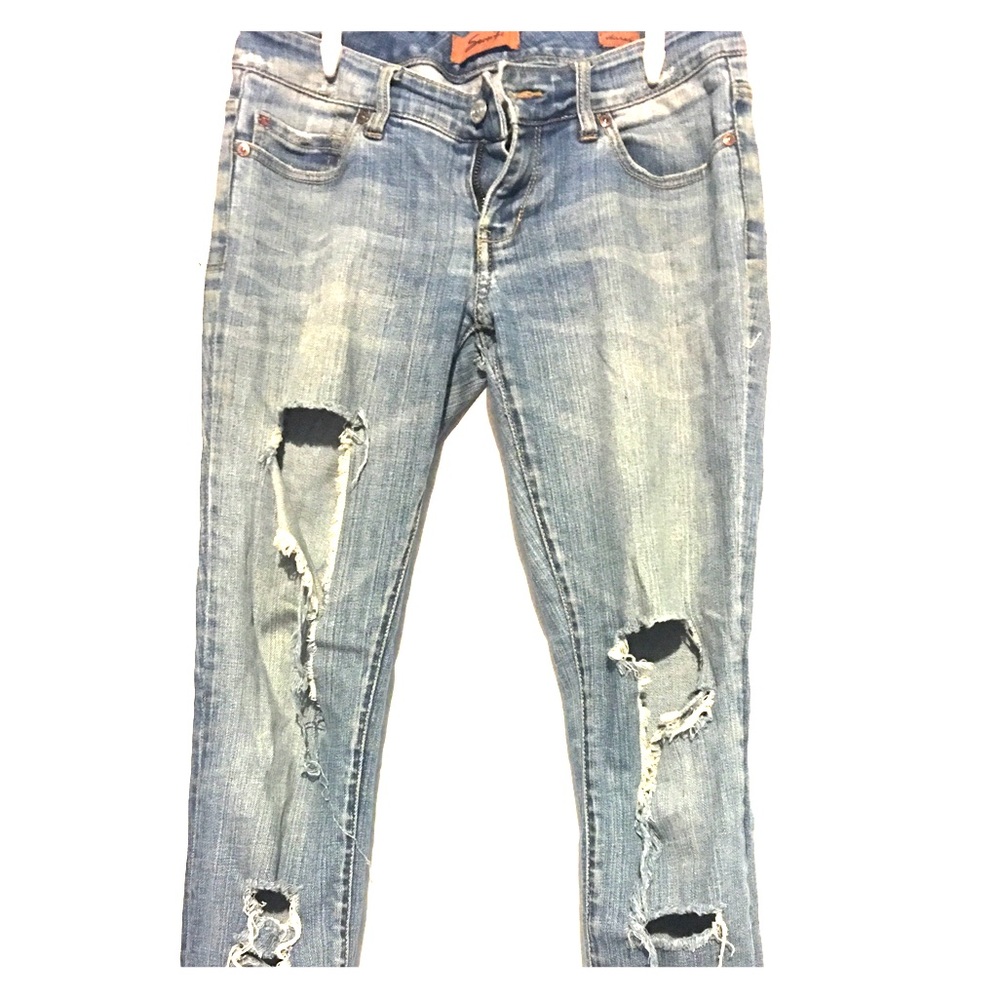 Seven jeans destroyed denim. Size 26 LOW PRICE