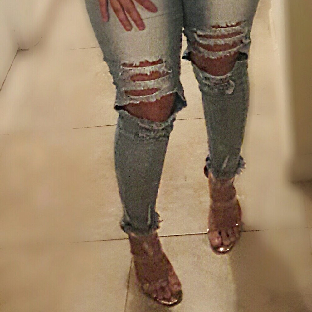 Womens Mid-Rise Jeans