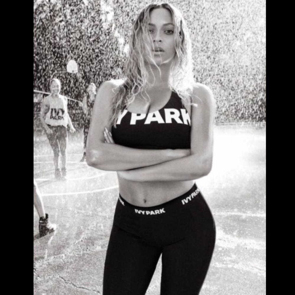 IVY PARK racerback sports bra- NWT