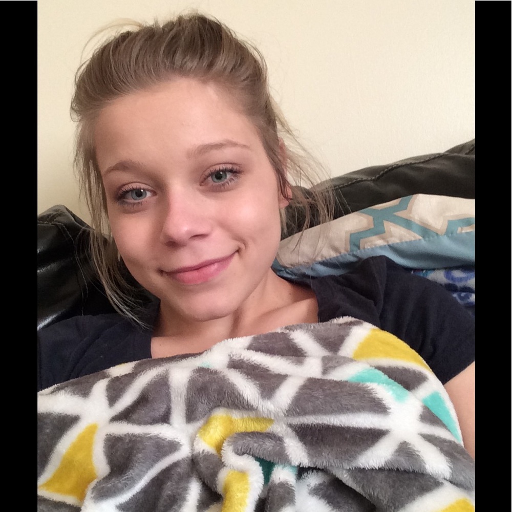 Meet your Posher, Kyrstin