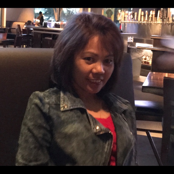 Meet your Posher, Mariel - Picture 1 of 1