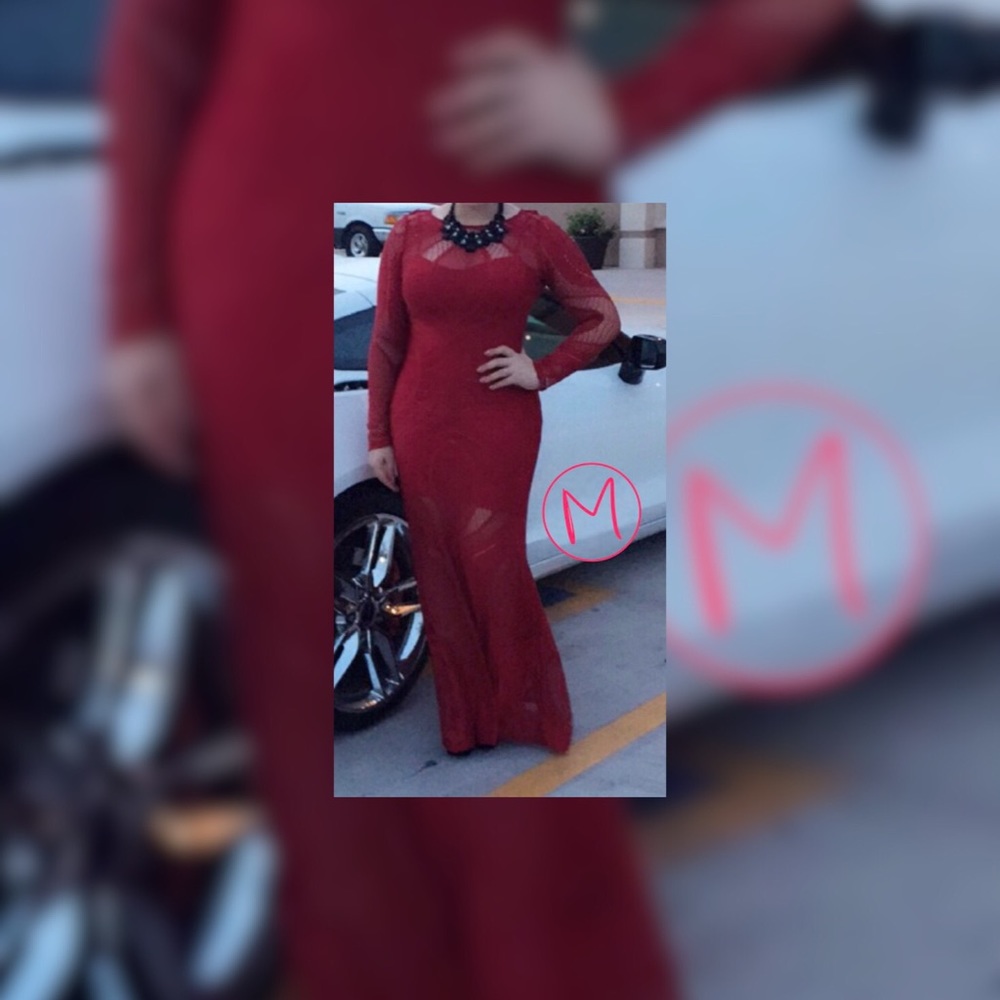 Dress - Picture 2 of 2