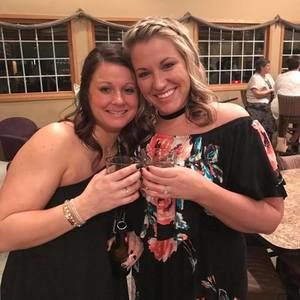 Meet your Posher, Dana