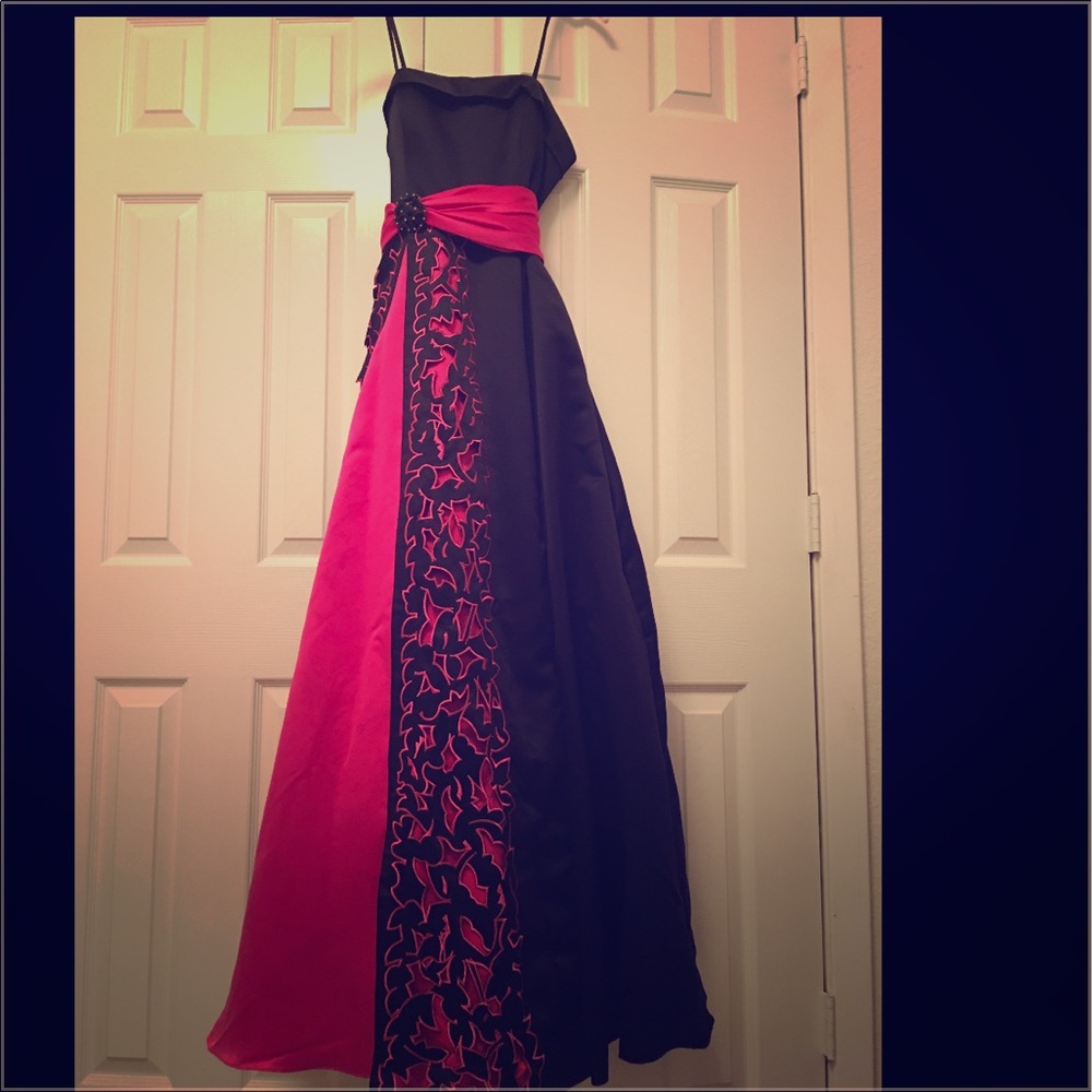 Beautiful Black and Pink Evening Gown