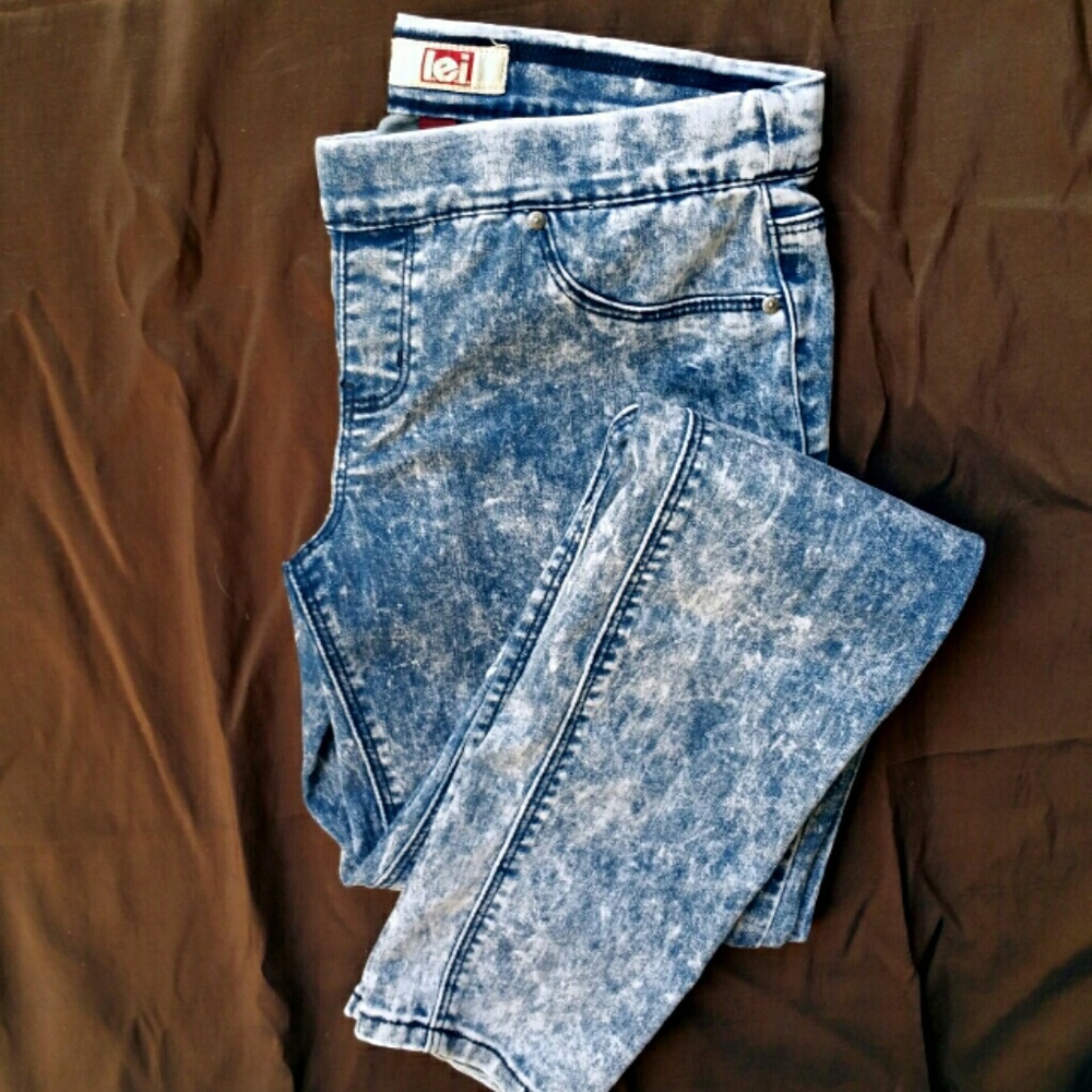 Acid Wash Jeggings - Low Rise