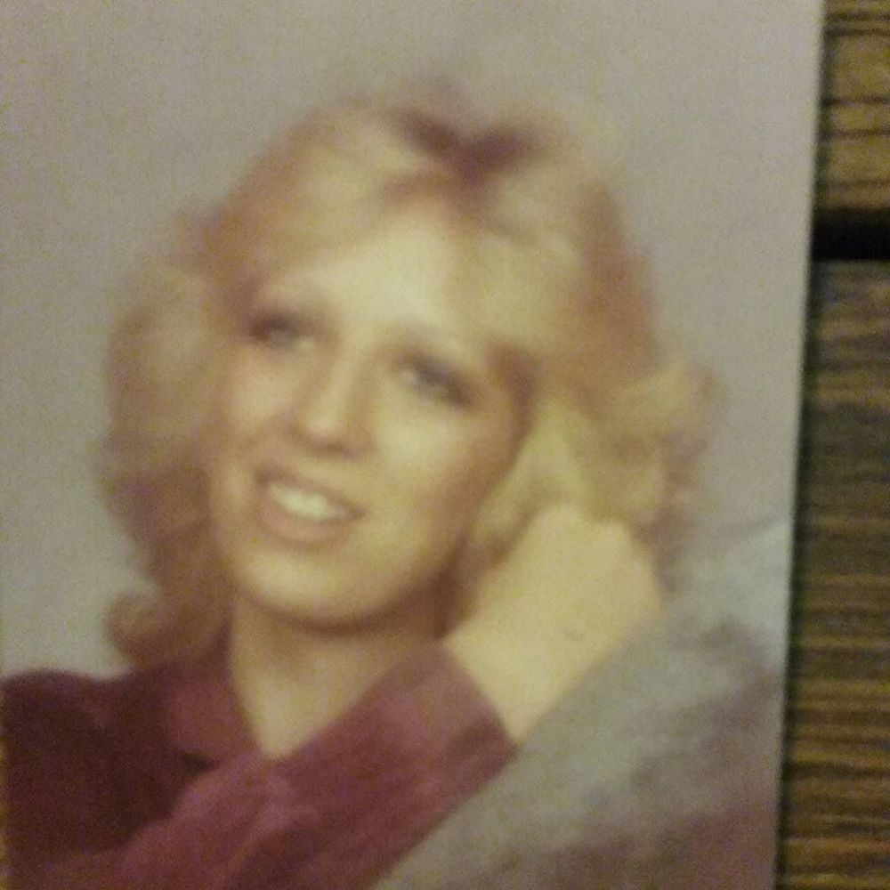 Meet your Posher, Shana