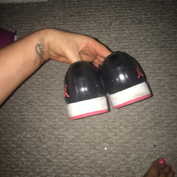 Black, white, coral Nike Jordan Sky High low tops - Picture 3 of 4