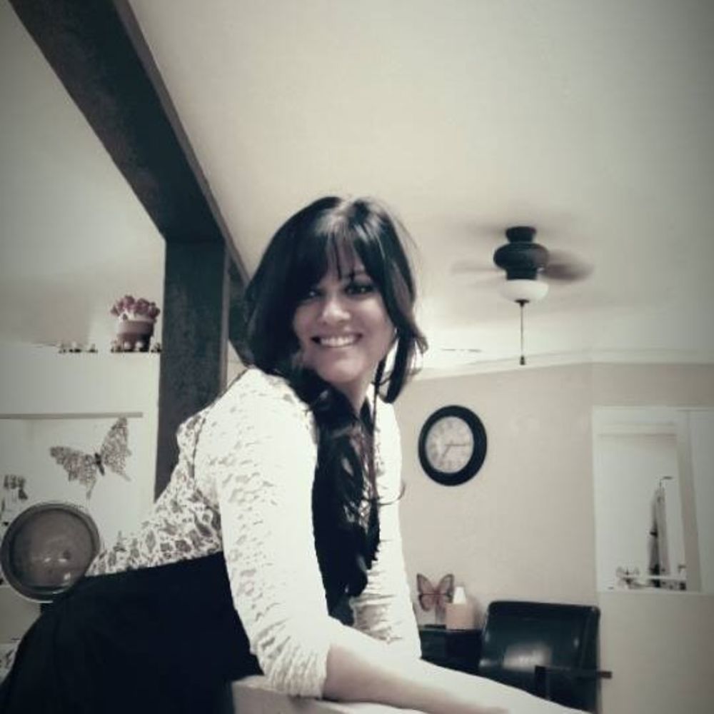 Meet your Posher, Chrystal