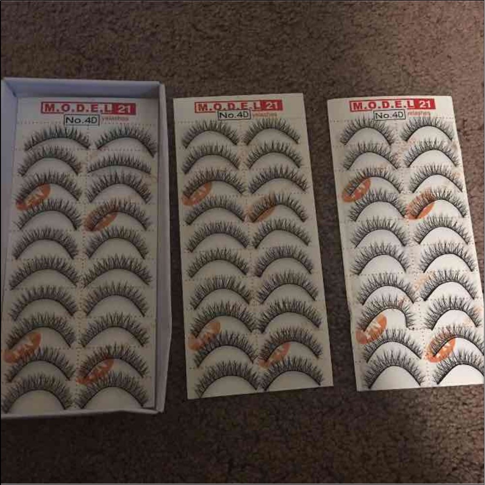 False Lashes 4D