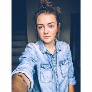 Meet your Posher, Alyson