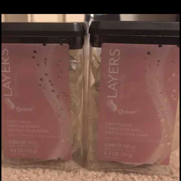 Scents Layers Quiver Retired Bath Tablets - Picture 1 of 1