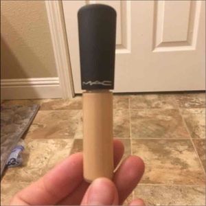 Mac Mineralized Concealer