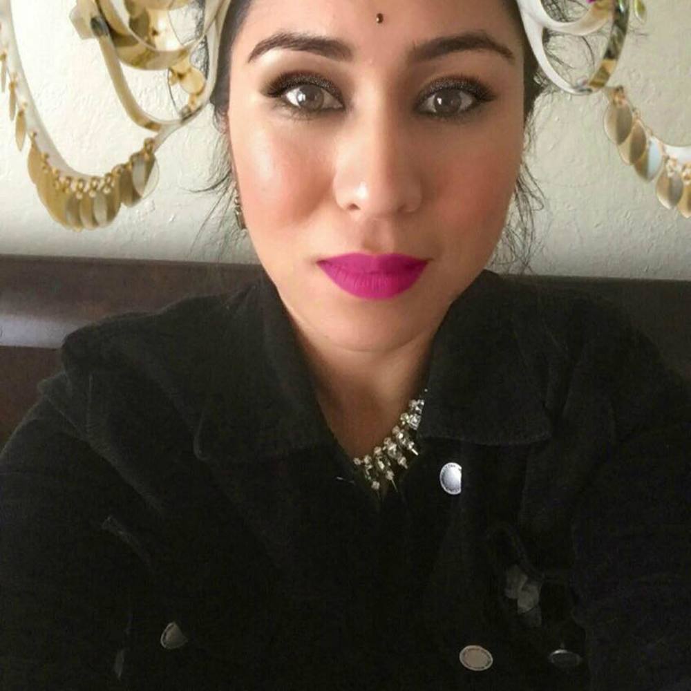 Meet your Posher, Pratima