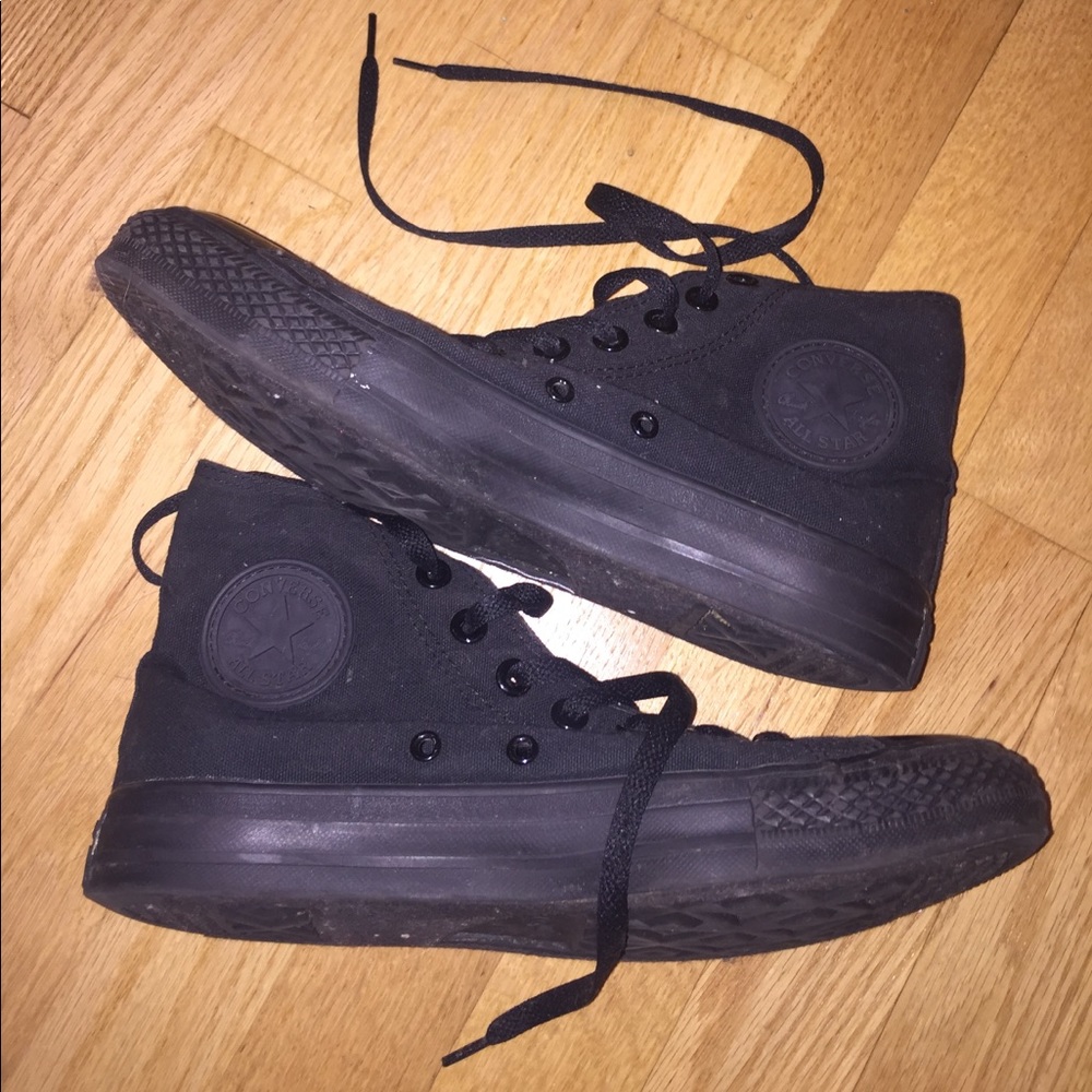 All Black Converse high-tops