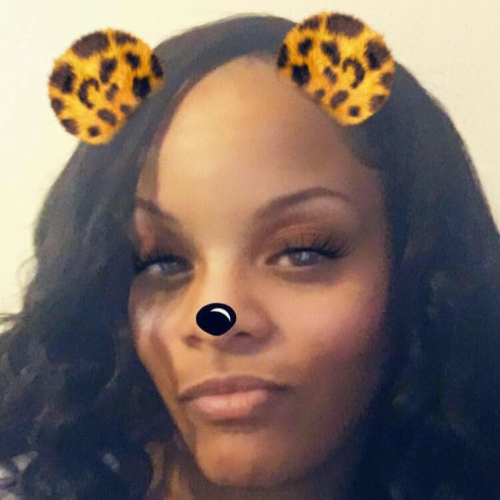 Meet your Posher, Andrea