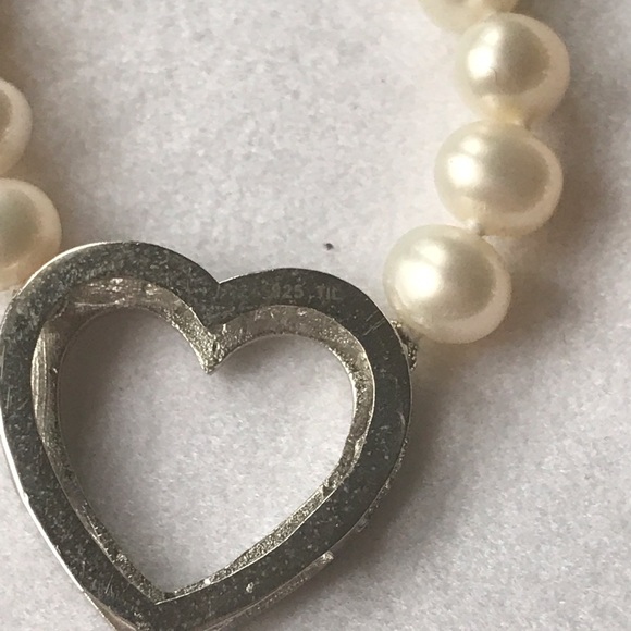HOLD stamped Sterling heart and pearl 17" necklace - Picture 3 of 4