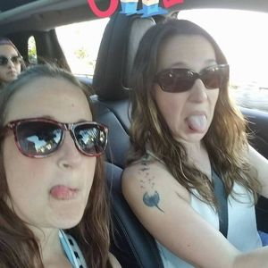 Meet your Posher, Debora