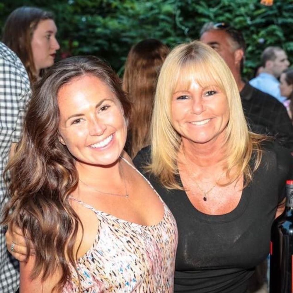 Meet your Posher, Cee