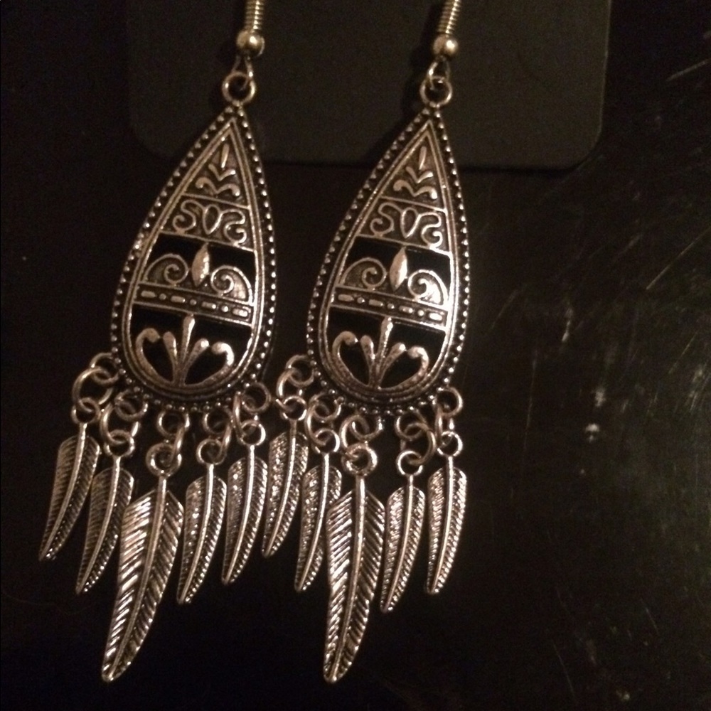 (4 for $20) brand new silver toned earrings