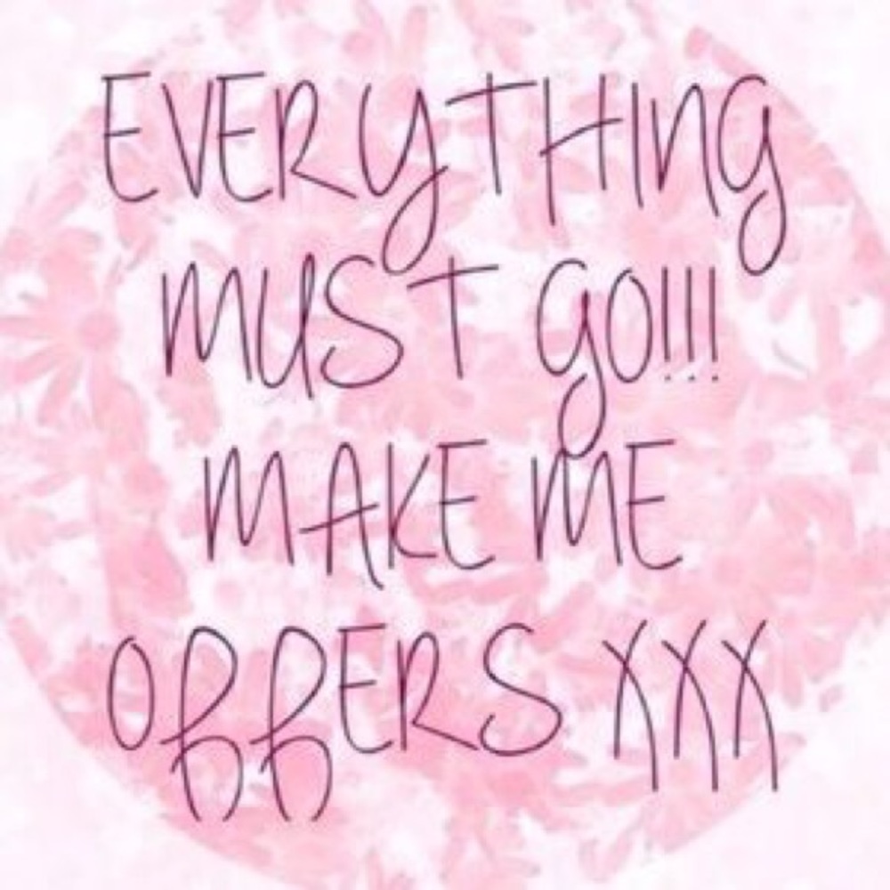 Price drop on everything!! Make me offers/bundle!